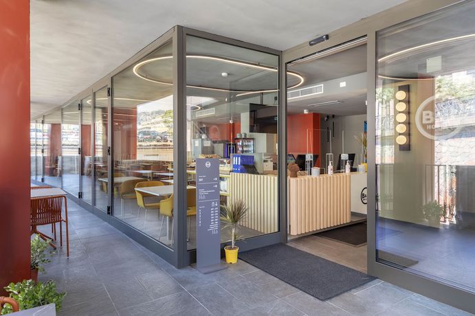 Imagen de los interiores del Hotel B&B Genova City Center. Foto 17