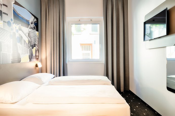 Imagen de la habitación del Hotel B&B Gießen. Foto 5