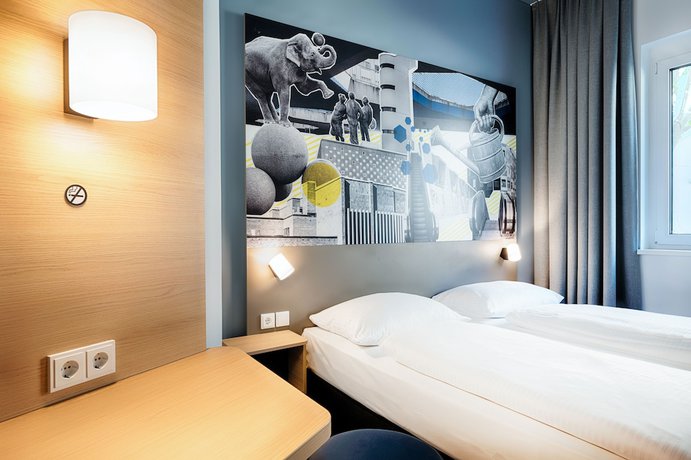 Imagen de la habitación del Hotel B&B Gießen. Foto 15