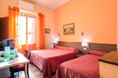 Imagen de la habitación del Hotel B&B Giovy. Foto 9