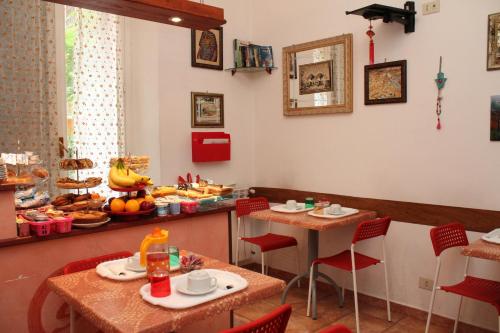 Imagen del bar/restaurante del Hotel B&B Giovy. Foto 2