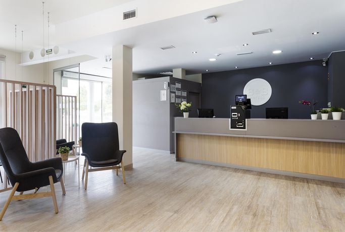 Imagen de los interiores del Hotel B&B Girona 3. Foto 18