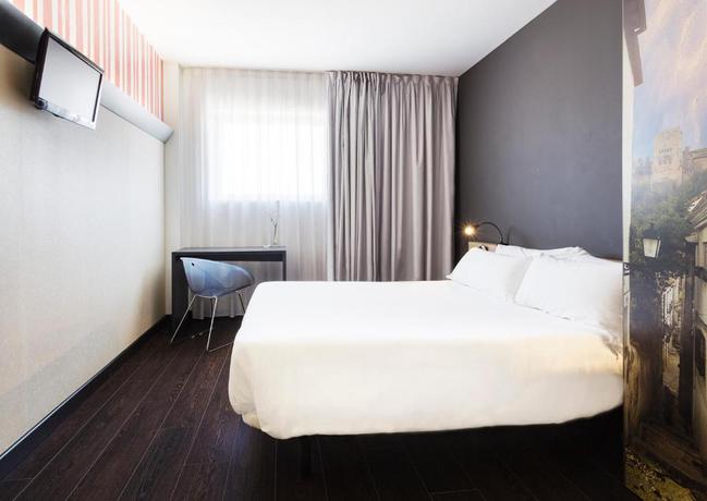 Imagen de la habitación del Hotel B&B Granada. Foto 6