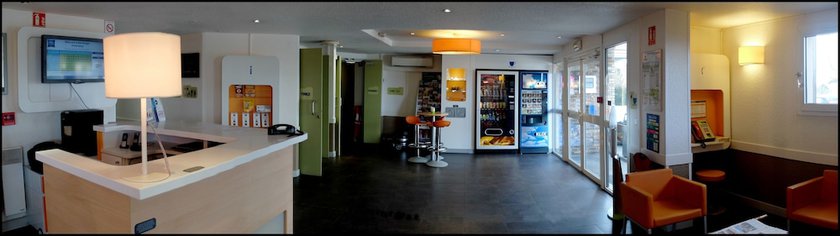 Imagen de los interiores del Hotel B&B HOTEL Annemasse Est. Foto 19