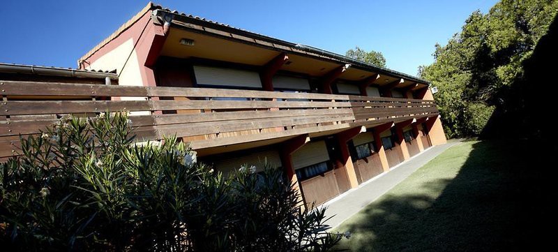 Imagen de los exteriores del Hotel B&B HOTEL Avignon Sud Parc des Expositions. Foto 15