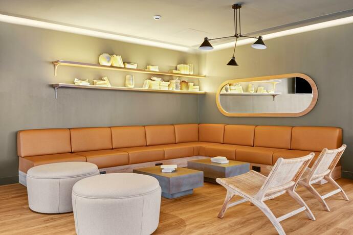 Imagen general del Hotel B&B HOTEL Castro Urdiales. Foto 11