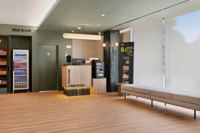 Imagen general del Hotel B&B HOTEL Castro Urdiales. Foto 20