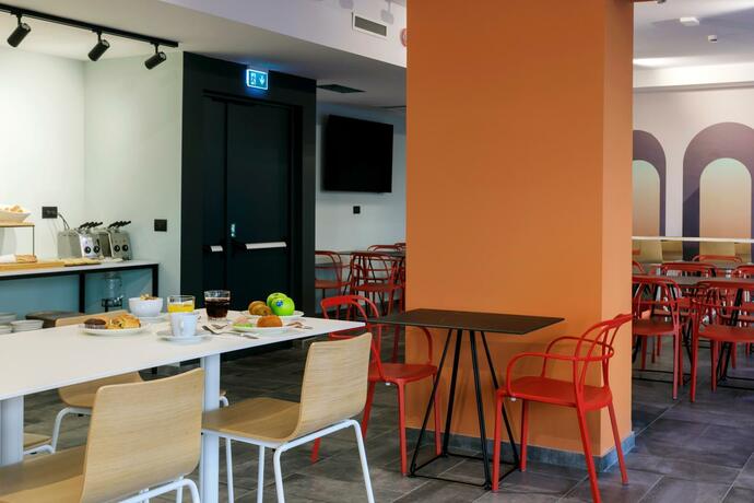 Imagen general del Hotel B&B HOTEL Catania City Center. Foto 6