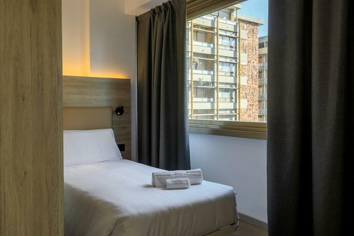 Imagen general del Hotel B&B HOTEL Catania City Center. Foto 17