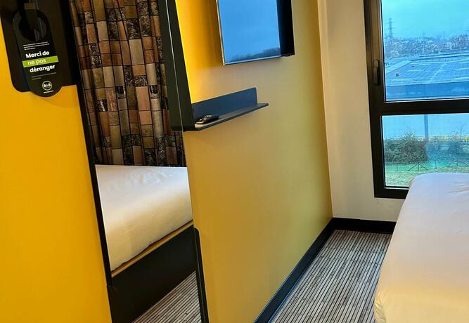 Imagen general del Hotel B&B HOTEL Cergy Saint-Christophe Gare. Foto 10