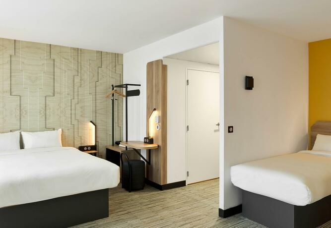 Imagen general del Hotel B&B HOTEL Cergy Saint-Christophe Gare. Foto 14