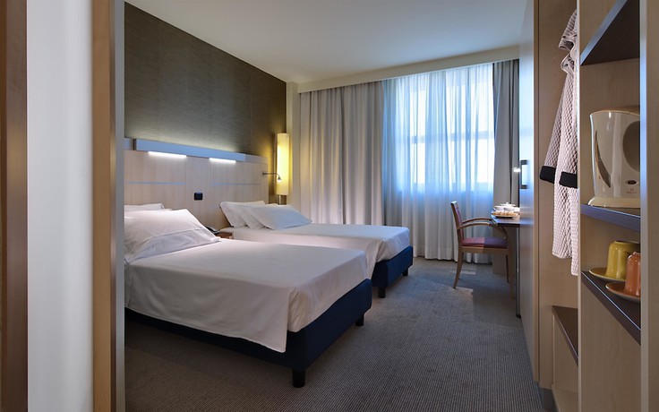 Imagen de la habitación del Hotel B&B HOTEL Cherasco Langhe. Foto 9