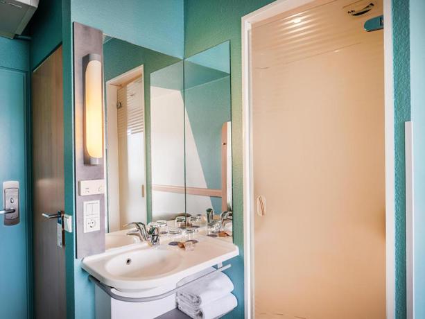 Imagen general del Hotel B&B HOTEL Freiburg-West. Foto 9