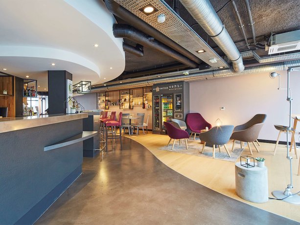 Imagen de los interiores del Hotel B&B HOTEL Le Havre Centre. Foto 17