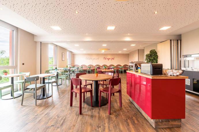 Imagen general del Hotel B&B HOTEL Lully 3 Lakes. Foto 1