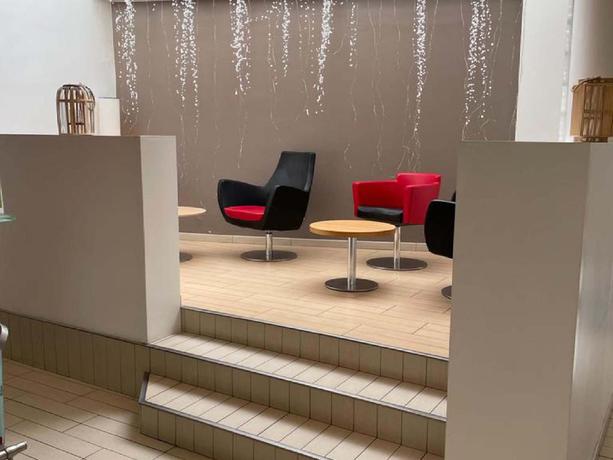 Imagen general del Hotel B&B HOTEL Orly Rungis Aéroport 3 étoiles. Foto 5