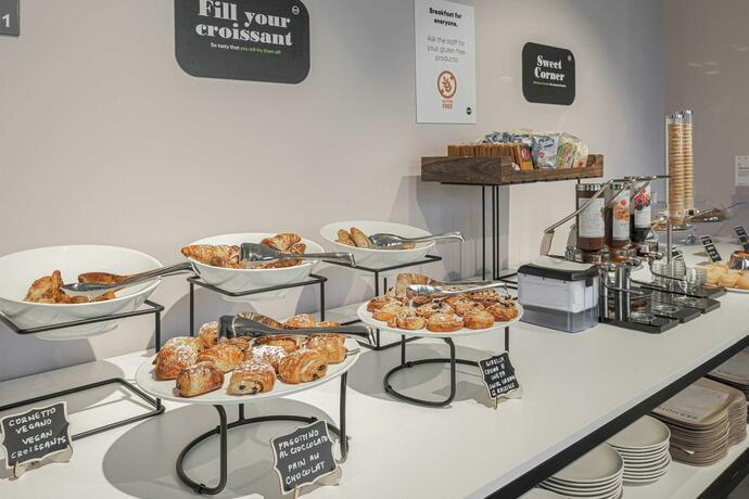 Imagen general del Hotel B&B HOTEL Prato City Center. Foto 32