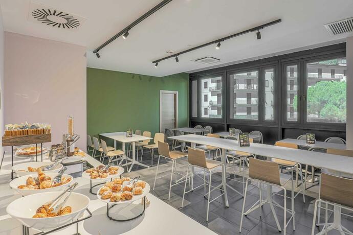 Imagen general del Hotel B&B HOTEL Prato City Center. Foto 42