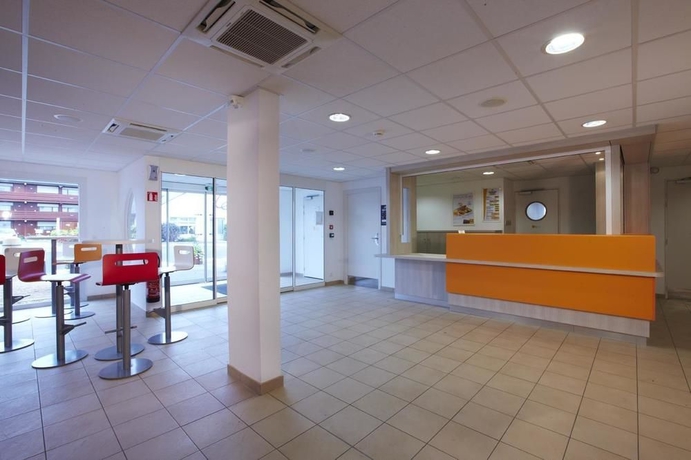 Imagen de los interiores del Hotel B&B HOTEL Saint-Witz Roissy. Foto 16