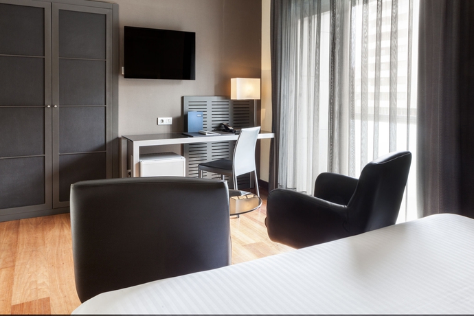 Imagen de los interiores del Hotel B&B HOTEL Vitoria General Álava. Foto 15