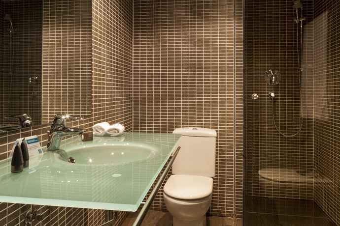 Imagen de la habitación del Hotel B&B HOTEL Vitoria General Álava. Foto 5