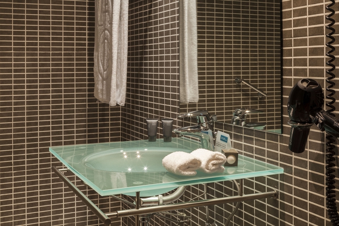 Imagen de la habitación del Hotel B&B HOTEL Vitoria General Álava. Foto 6