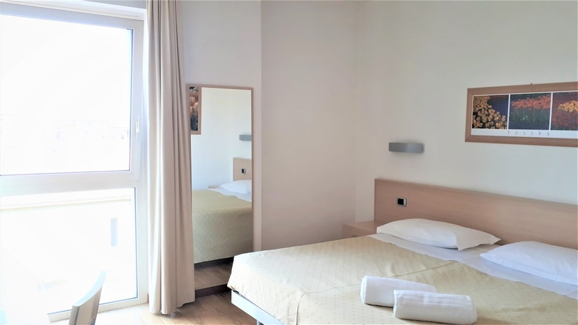 Imagen de la habitación del Hotel B&B HOTELS Park Mondov&igrave;. Foto 10