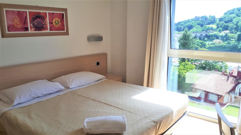 Imagen de la habitación del Hotel B&B HOTELS Park Mondov&igrave;. Foto 16