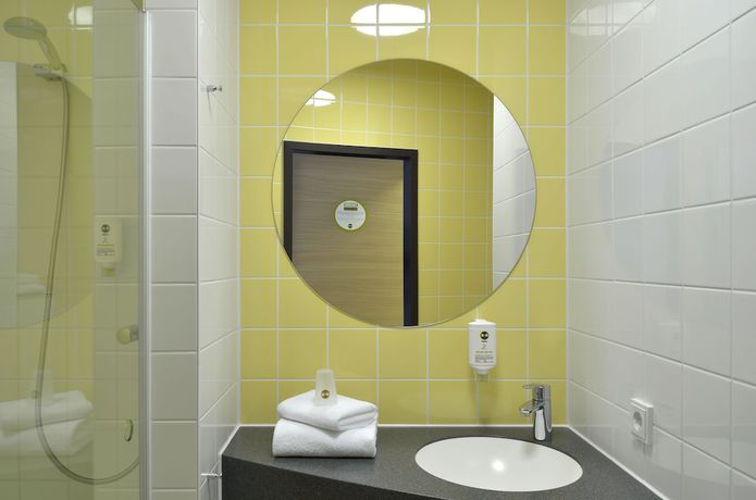 Imagen de la habitación del Hotel B&B Halle-saale. Foto 14