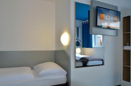 Imagen de la habitación del Hotel B&B Hamburg City-ost. Foto 8