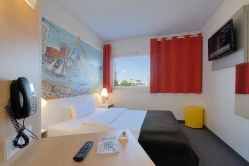 Imagen de la habitación del Hotel B&B Hamburg-harburg. Foto 6