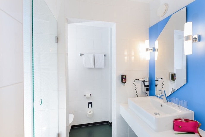 Imagen de la habitación del Hotel B&B Hotel Bremen-Altstadt. Foto 17