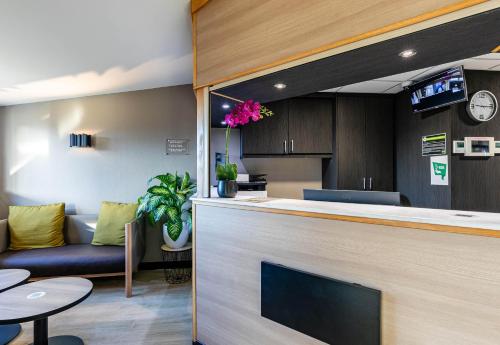 Imagen de los interiores del Hotel B&B Hotel Colmar Lumi&egrave;re. Foto 9