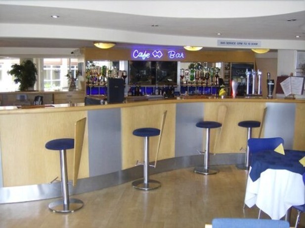 Imagen del bar/restaurante del Hotel B&B Hotel Manchester SportCity. Foto 3