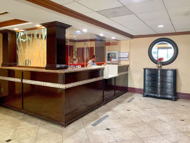 Imagen de los interiores del Hotel B&B Hotel Miami Airport. Foto 19