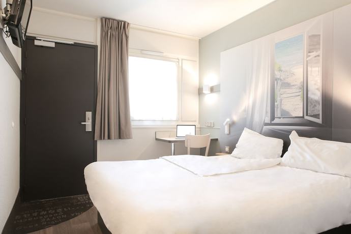 Imagen de la habitación del Hotel B&B Hyeres. Foto 7