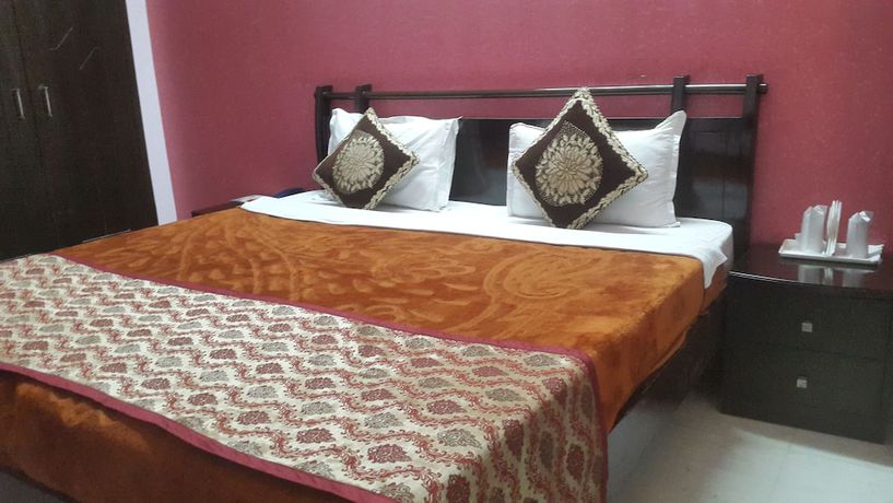 Imagen de la habitación del Hotel B&B INN, Noida. Foto 7