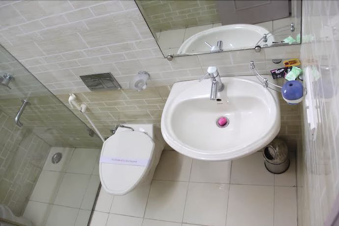 Imagen de la habitación del Hotel B&B INN, Noida. Foto 14