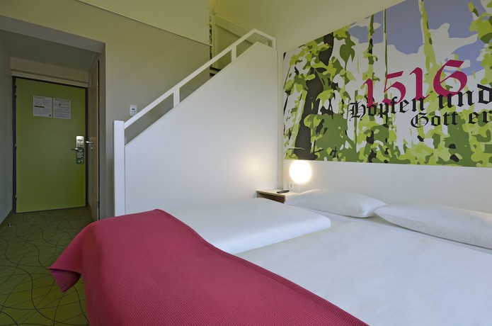 Imagen de la habitación del Hotel B&B Ingolstadt. Foto 12
