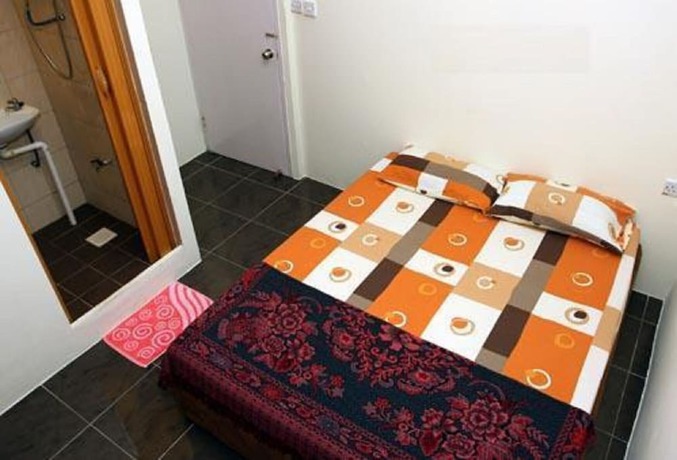 Imagen de la habitación del Hotel B&B Inn. Foto 9