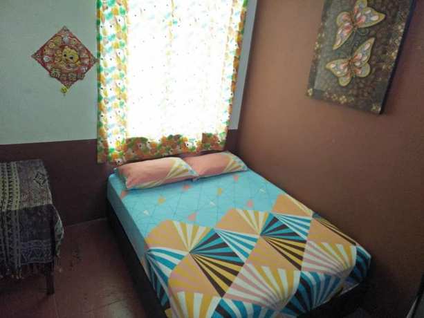 Imagen de la habitación del Hotel B&B Inn. Foto 11