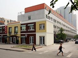 Imagen de los exteriores del Hotel B&B Inn Shaoyaoju. Foto 6