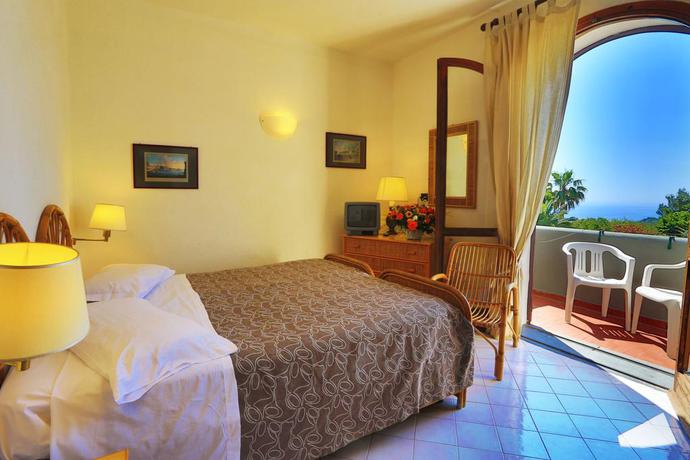 Imagen de la habitación del Hotel B&B Ischia San Nicola. Foto 6