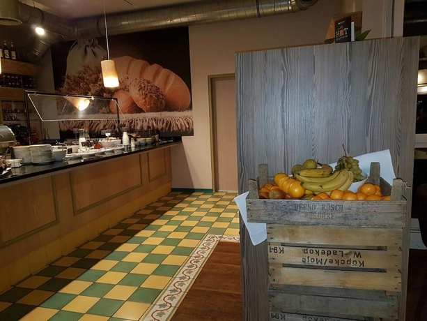 Imagen del bar/restaurante del Hotel B&B Kassel-Industriepark. Foto 4
