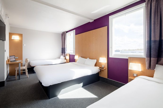 Imagen de la habitación del Hotel B&B LA ROCHELLE Beaulieu Puilboreau. Foto 7