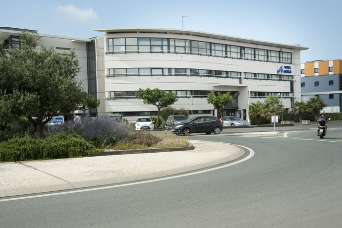 Imagen de los exteriores del Hotel B&B La Rochelle Centre Les Minimes. Foto 15