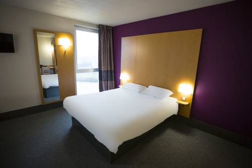 Imagen de la habitación del Hotel B&B La Roche-sur-yon. Foto 4