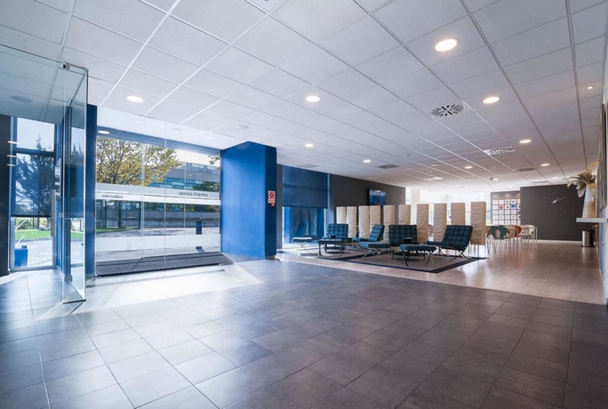 Imagen de los interiores del Hotel B&B Las Rozas. Foto 12