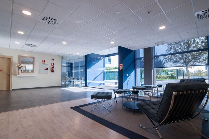 Imagen de los interiores del Hotel B&B Las Rozas. Foto 15