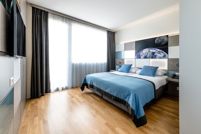 Imagen de la habitación del Hotel B&B Lausanne Crissier. Foto 3